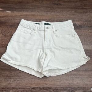 Wild Fable mid rise midi short white denim shorts Size 4 Regular